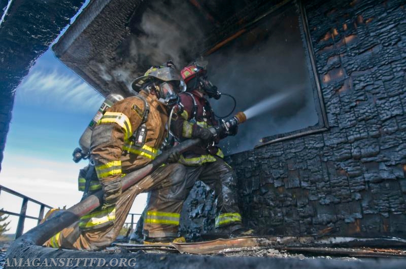 Captain PJ Cantwell, Terry Nesbitt
Photo Credit Mike Heller